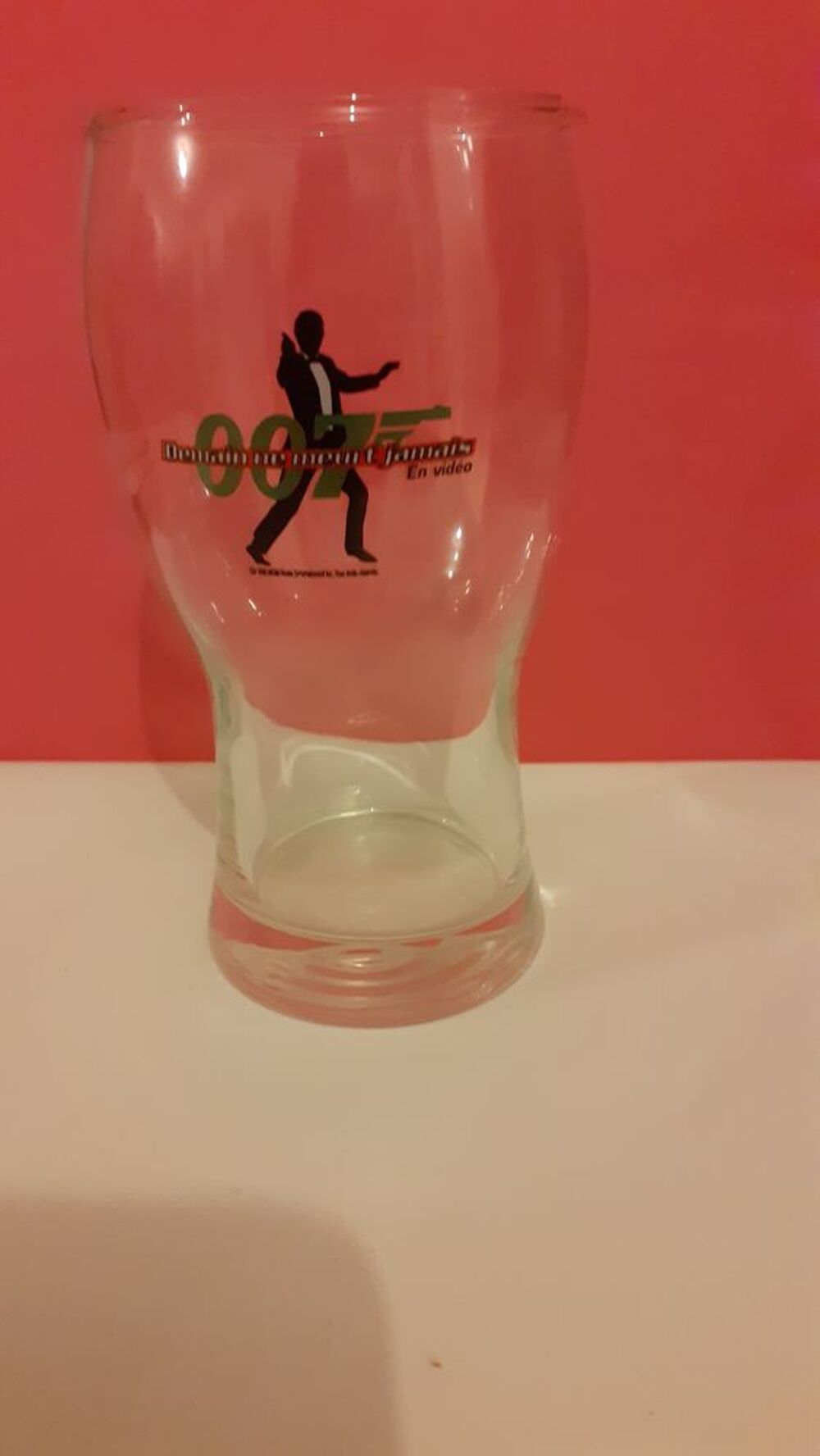 Un verre 007 Décoration