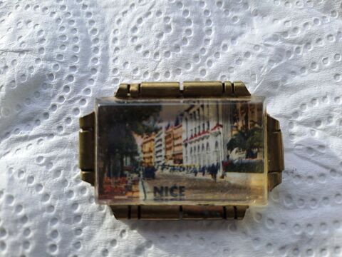 broche de nice 30 Montceaux-l�s-Provins (77)