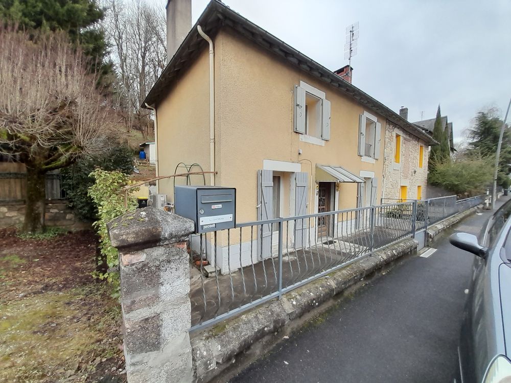   EN BORDURE DE VEZERE GITE 6 PERSONNES classé 2 étoiles Aquitaine, Le Lardin-Saint-Lazare (24570)