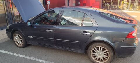 Renault laguna ii Laguna 2.0 16V Confort Carminat