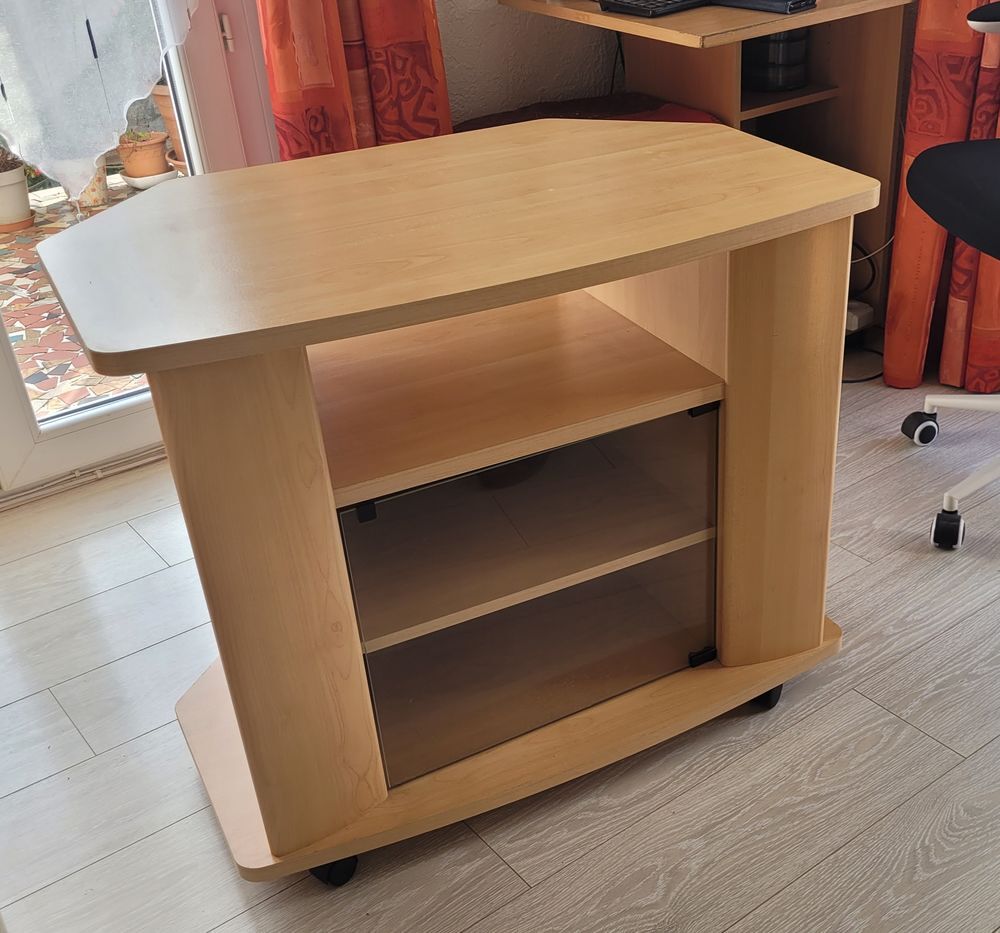 meuble d'angle pour t&eacute;l&eacute;vision Meubles