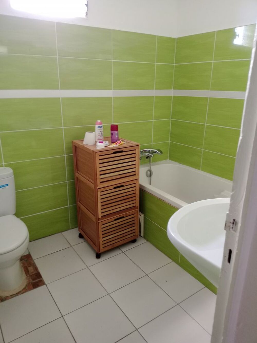 Location Villa d'un F2 Petit-canal