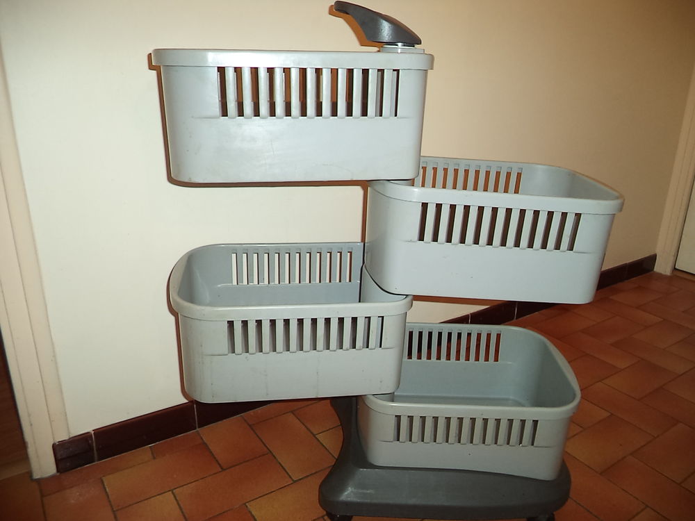 Meuble servante sur roulettes Meubles