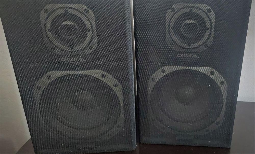 Cha&icirc;ne compacte - HITACHI HRD-MD03 + 2 enceintes Audio et hifi