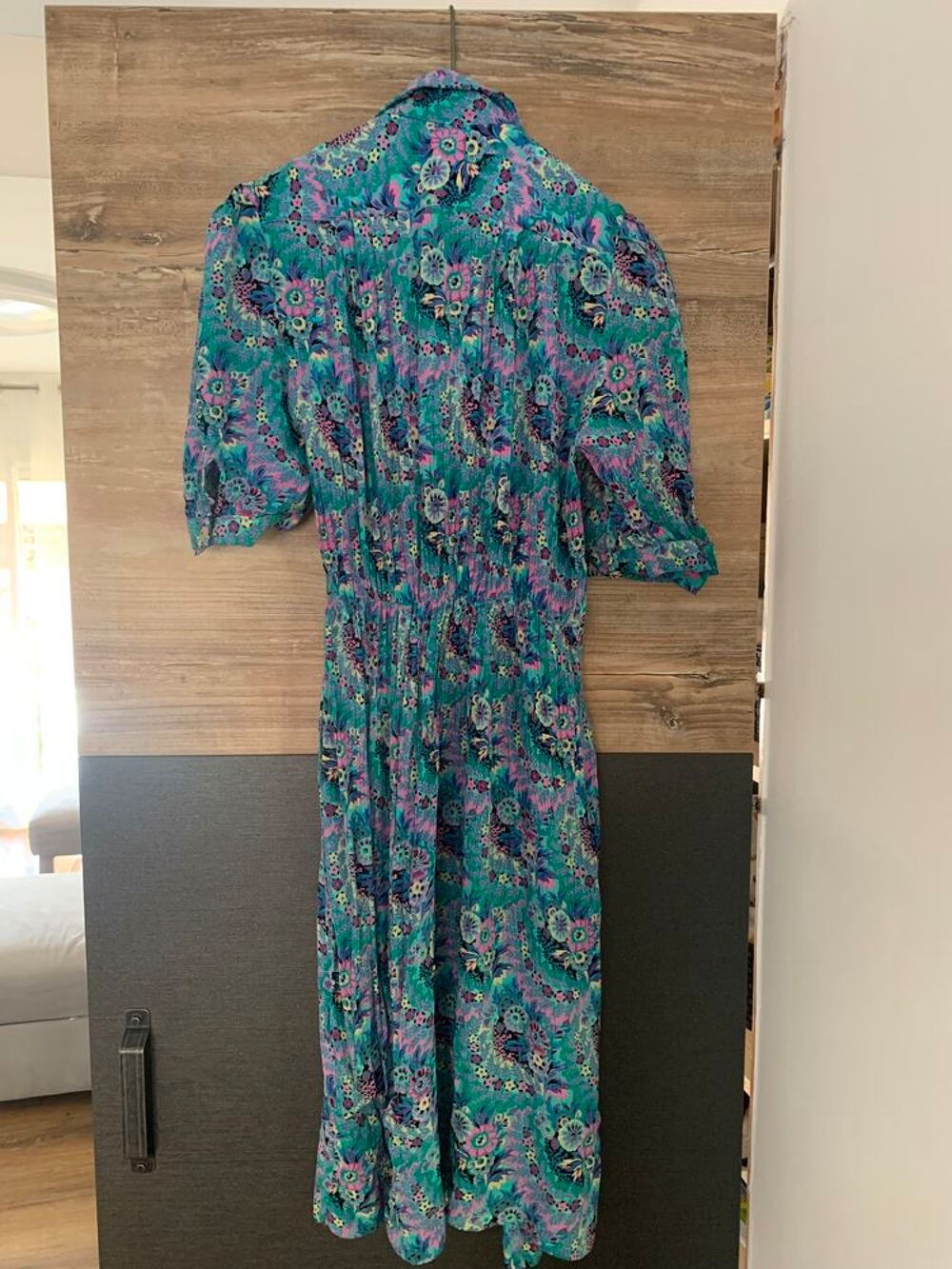 Robe d' &eacute;t&eacute; femme vintage motif " Fleurs " Vêtements