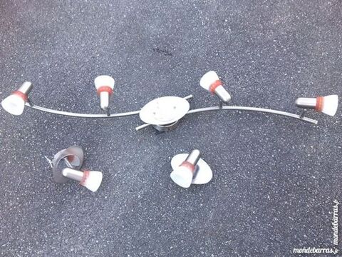 Luminaire 21 Serres-Castet (64)