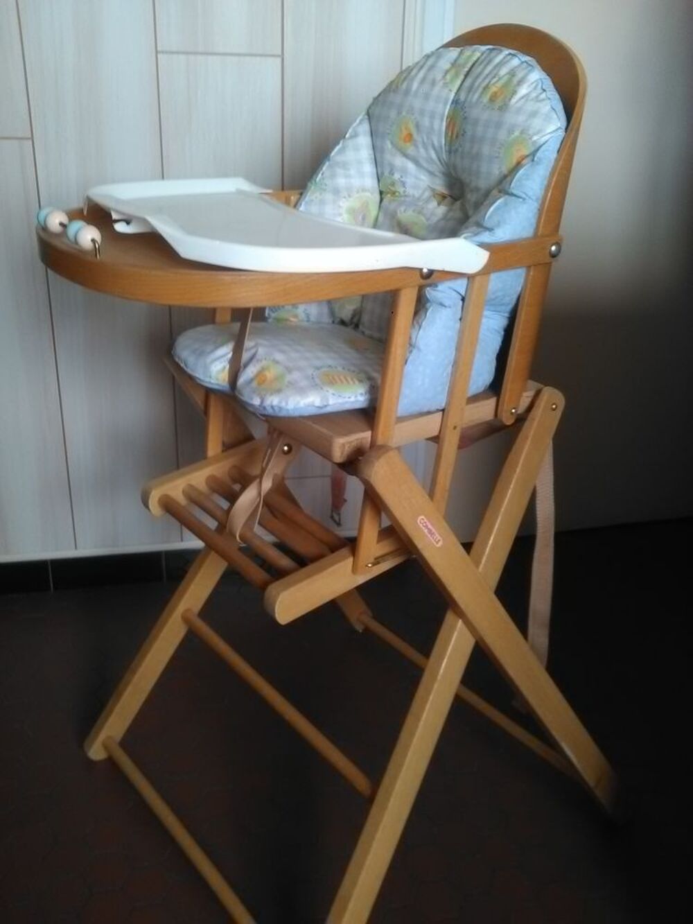 Chaise haute b&eacute;b&eacute; Mobilier enfants