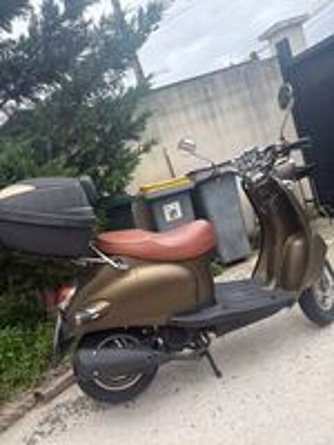 UNIVERSAL BIKE 2021 occasion 95100 Argenteuil