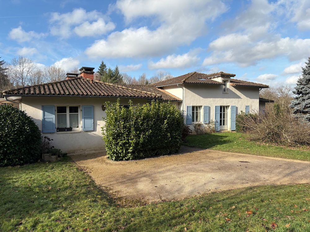 Maison 10 pièces 400 m² · à Limoges · 400 m² · 680 000 €