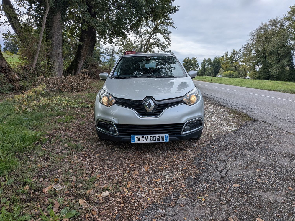 Captur TCe 90 Energy S&S eco2 Intens 2014 occasion 74150 Rumilly