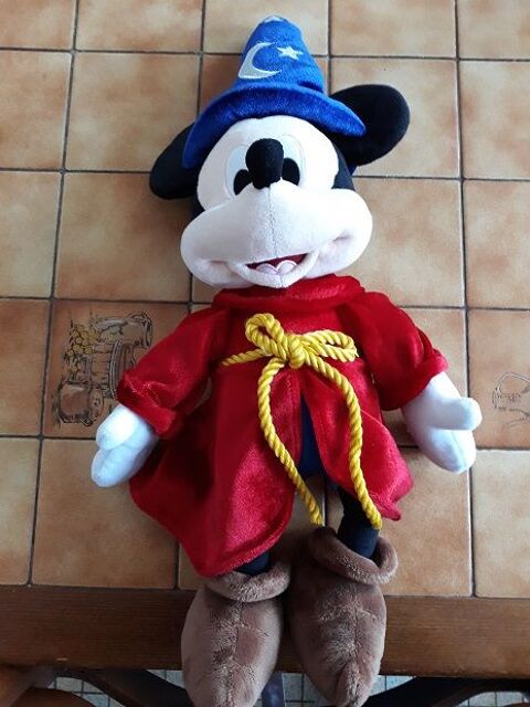 Peluche Mickey Fantasia disney store parc anime japon manga 29 Fèves (57)