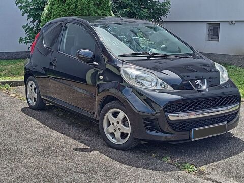 Peugeot 107 1.0e 12V 68ch BLUE LION Allure