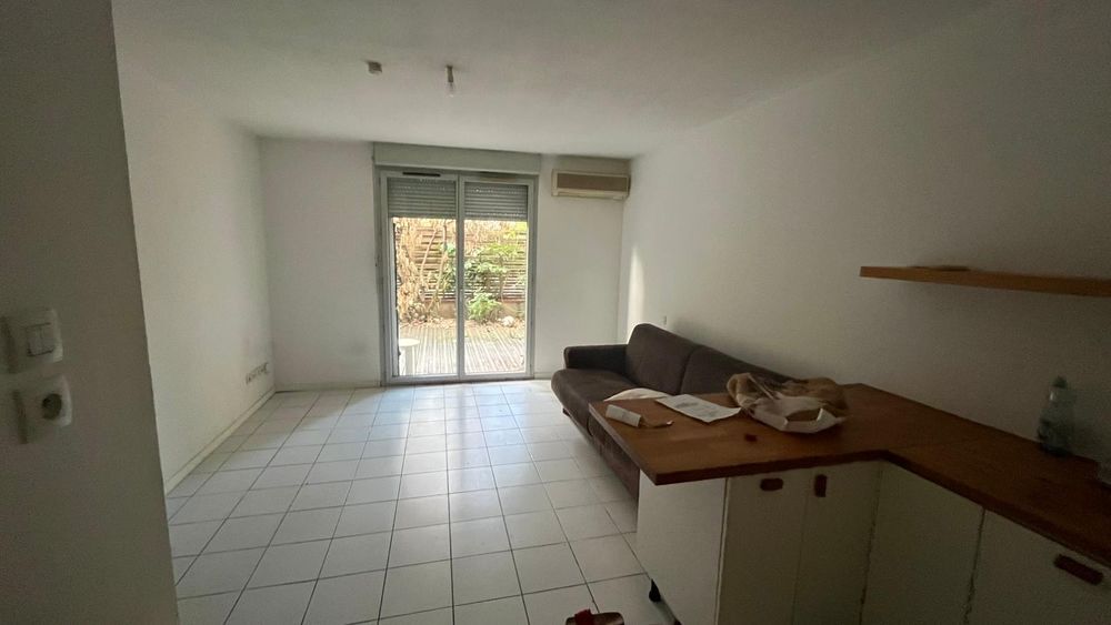 Vente Appartement Appartement T3 avec grand jardin-
PISCINE dans la résidence Toulouse