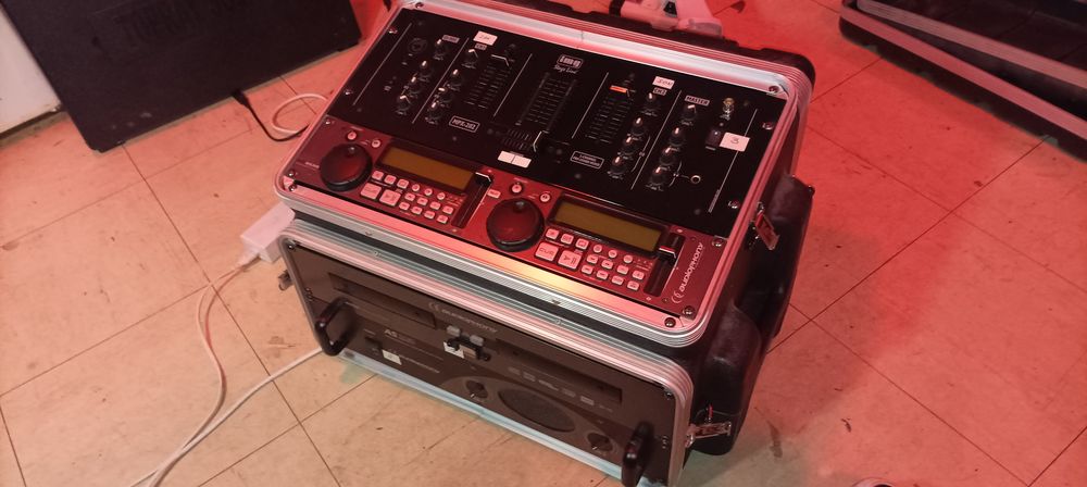 Platine DJ 2xCD+MIX+ampli Instruments de musique