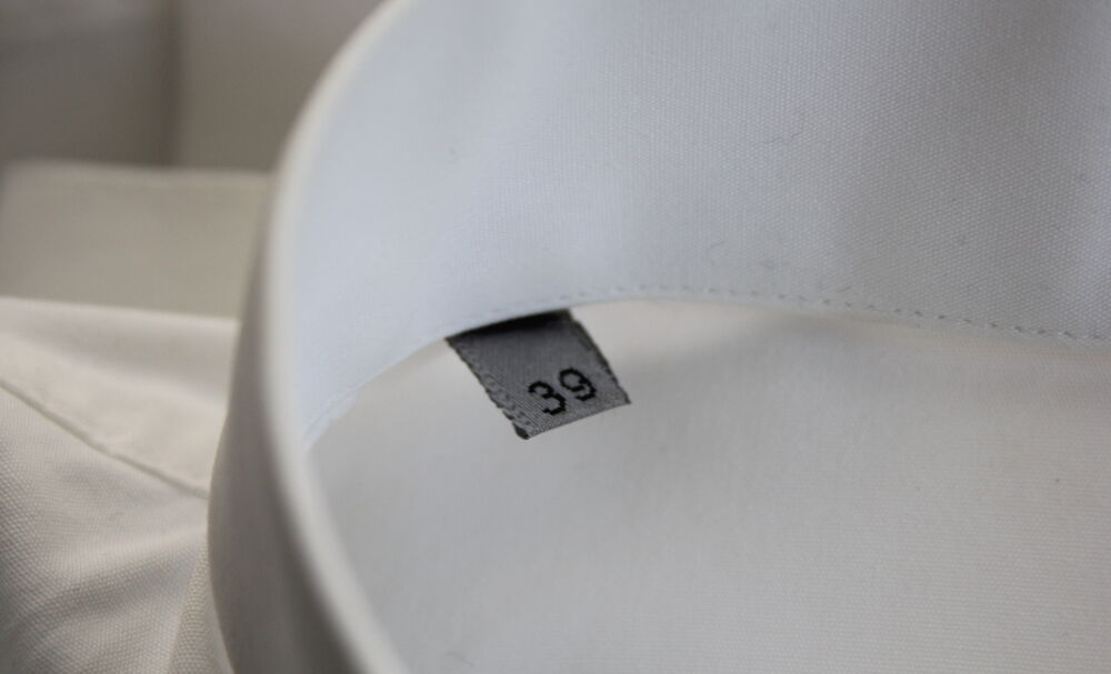 Chemise blanche DIOR T.39 Vêtements