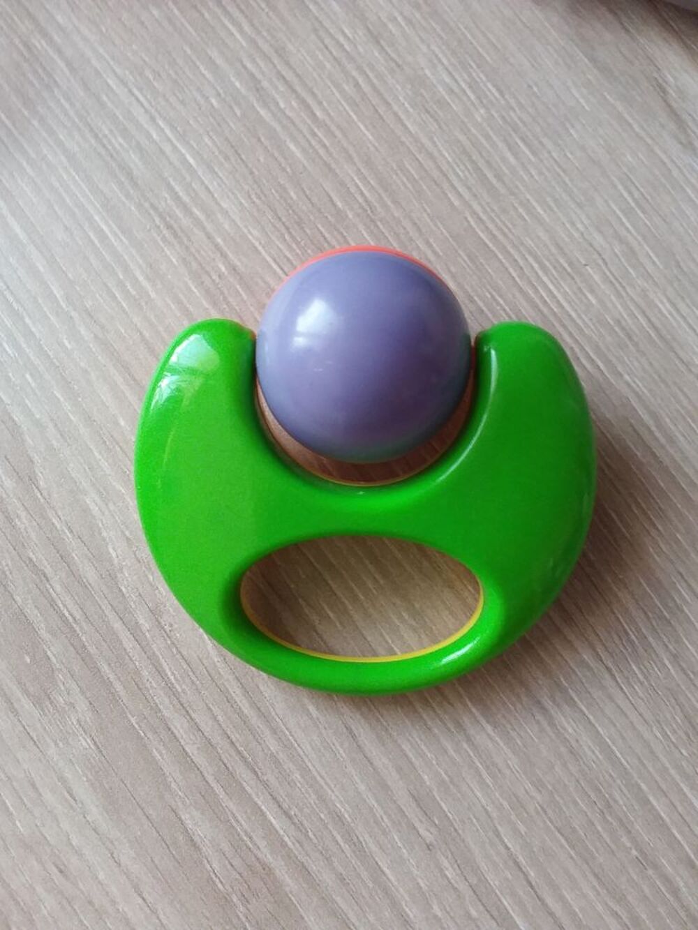 Hochet boule Puériculture