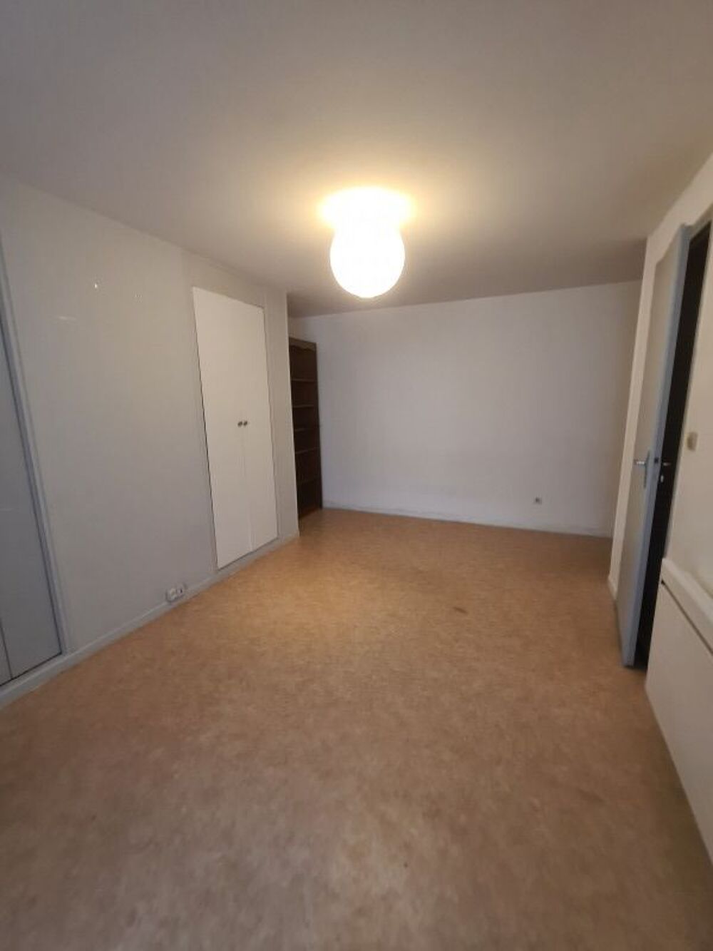 location Appartement - 1 pièce(s) - 25 m² Nancy (54000)