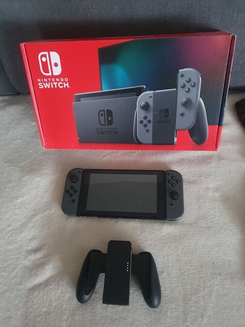  nintendo switch noire quasi neuve 180e 180 Mornant (69)