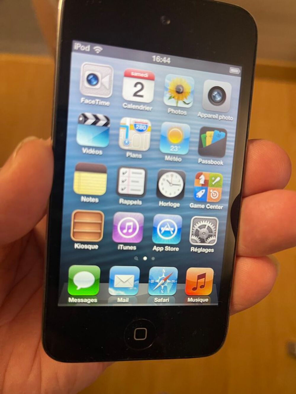 iPod 8 gb Téléphones et tablettes
