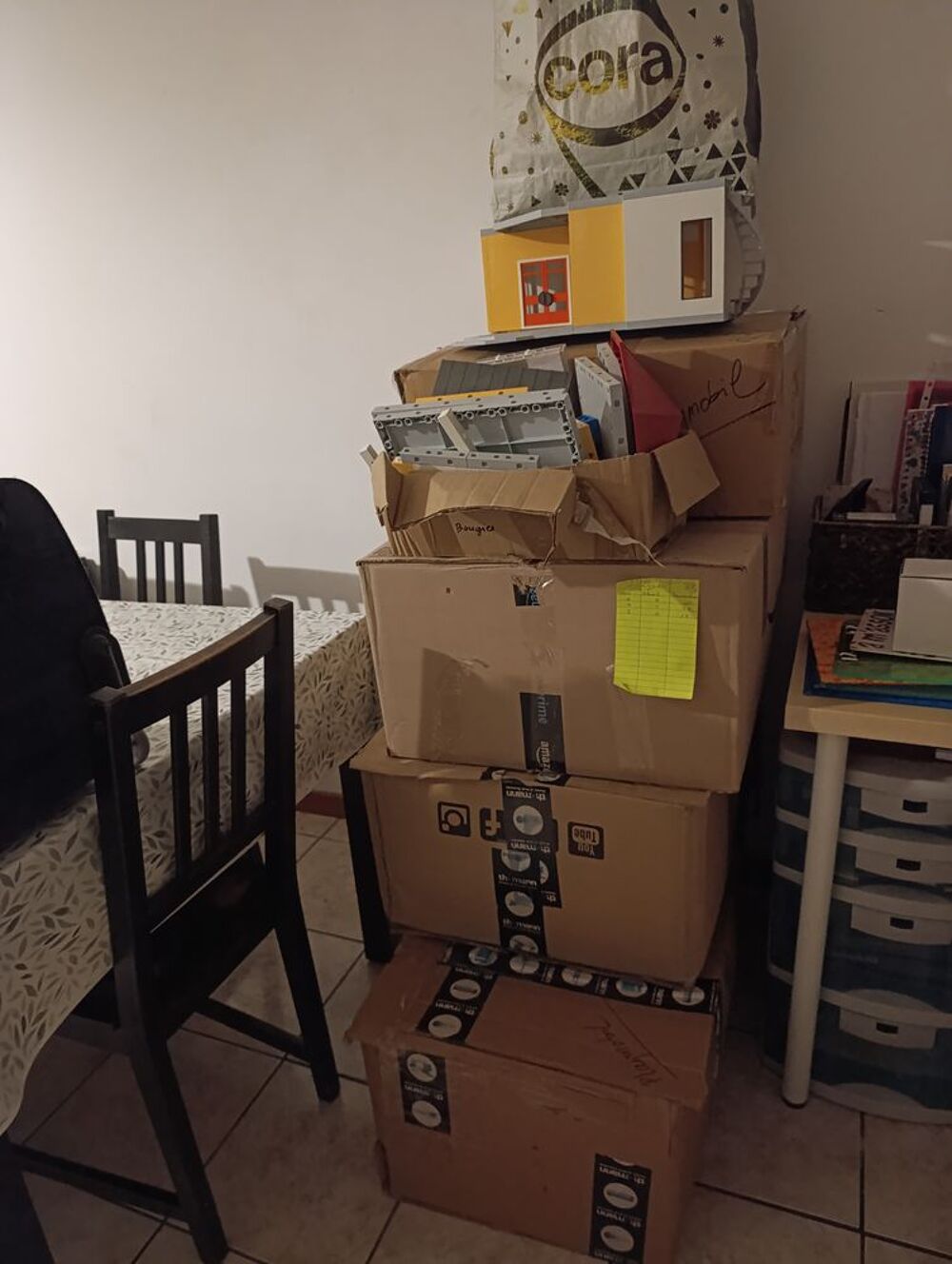 tr&egrave;s gros lot de Playmobil en vrac (environ 60 kg). Jeux / jouets