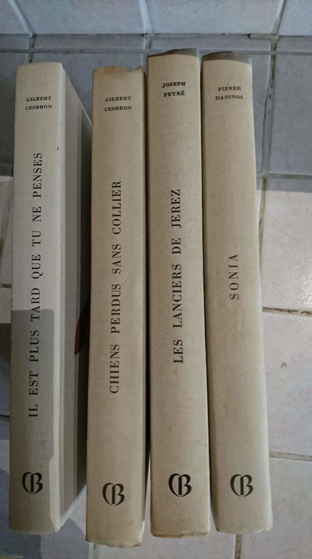 Livres de la collection le cercle des bibliophiles Livres et BD