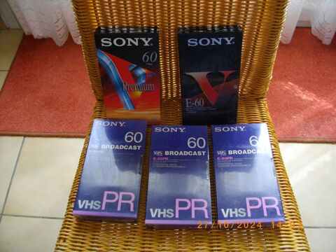 5 cassettes vhs de 60 MN pour magnétoscope - Marque : SONY Perros-Guirec (22)