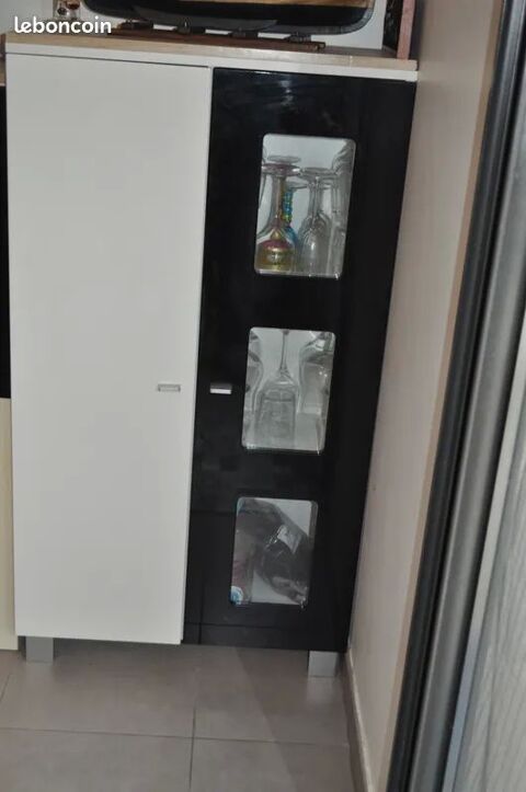 meuble vitrine salon 80 Montpellier (34)
