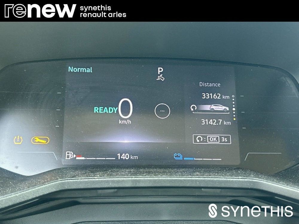 Clio V Clio E-Tech full hybrid 145 Evolution 2023 occasion 13200 Arles