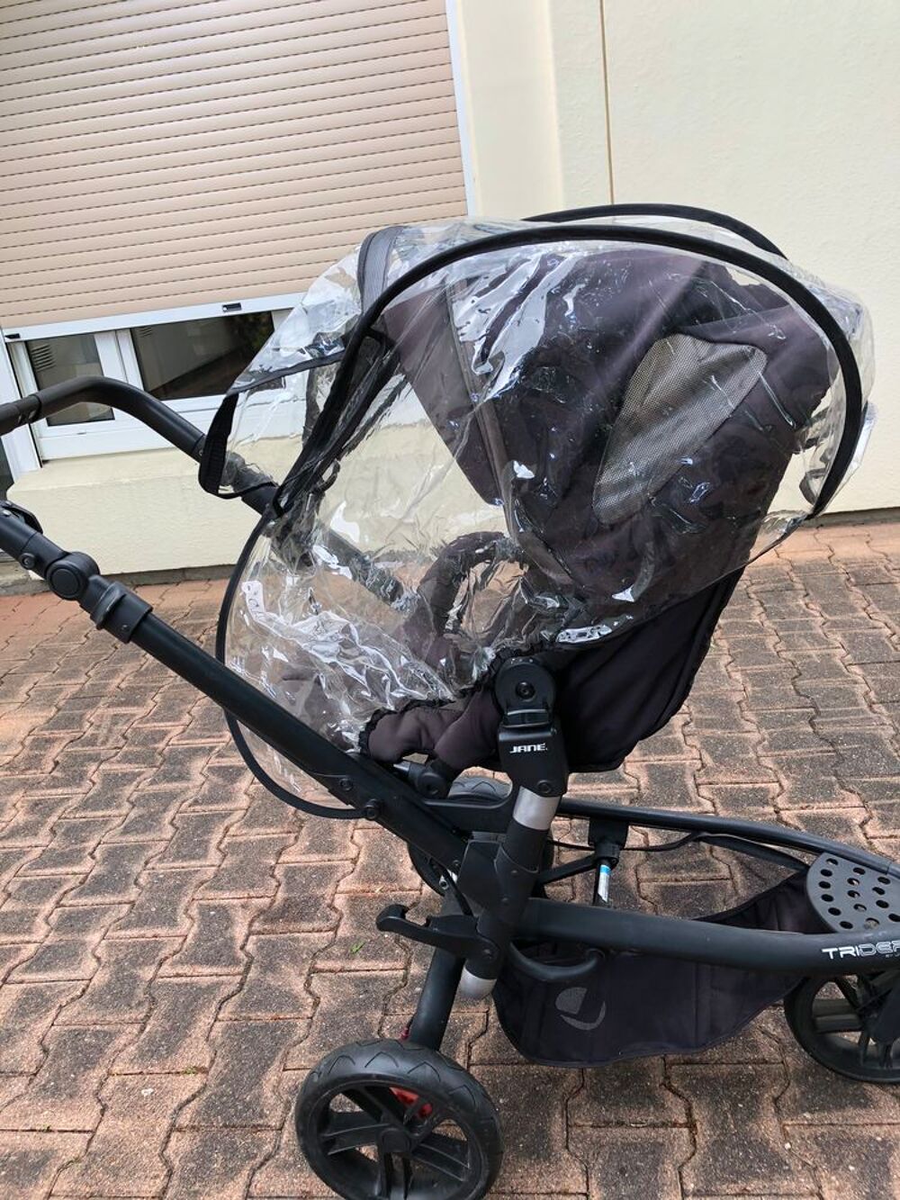 Poussette 3 en 1 Pu�riculture