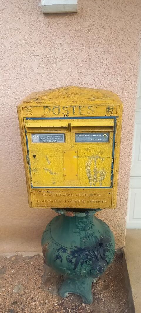 ancienne boite la poste 500 Montbrison (42)