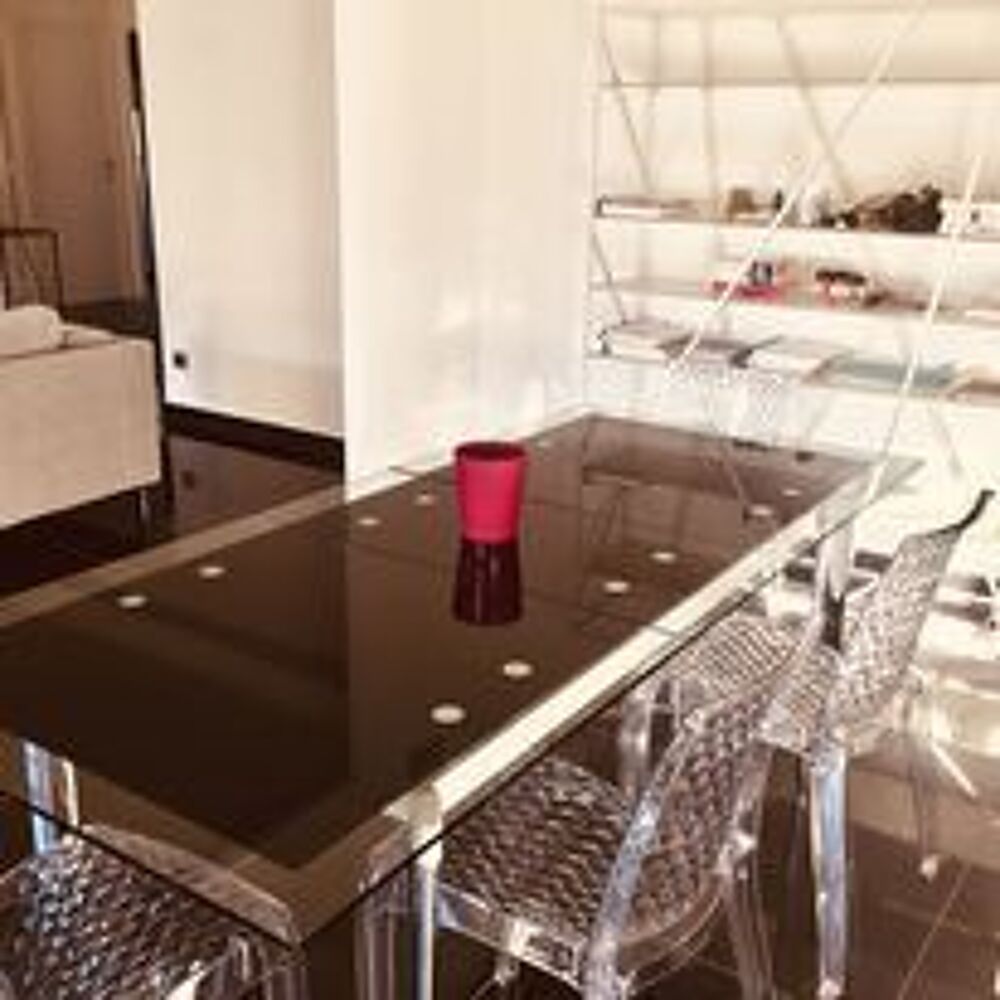   PRADO Superbe T3/4 90 M2 climatisé disponible avril Provence-Alpes-Côte d'Azur, Marseille (13008)