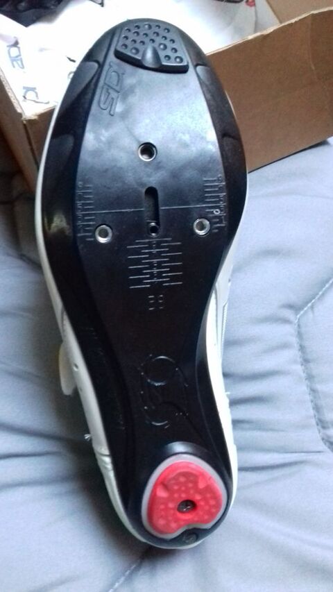 CHAUSSURES V2LOS SIDI FEMME 60 S�vrier (74)