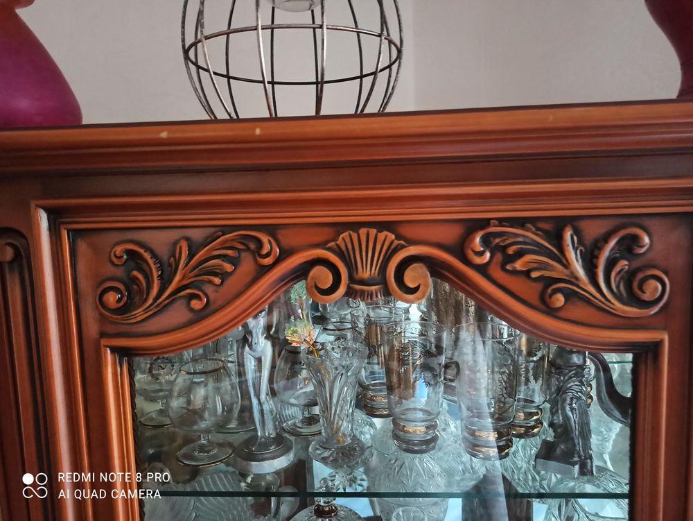 Vaisselier vitrine d'angle en merisier Meubles