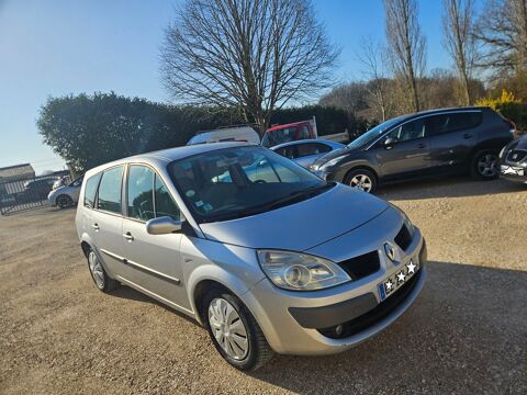 Renault Grand Scénic II Grand Scenic 1.6 16V Authentique 7 pl 2006 occasion Saint-Valérien 89150