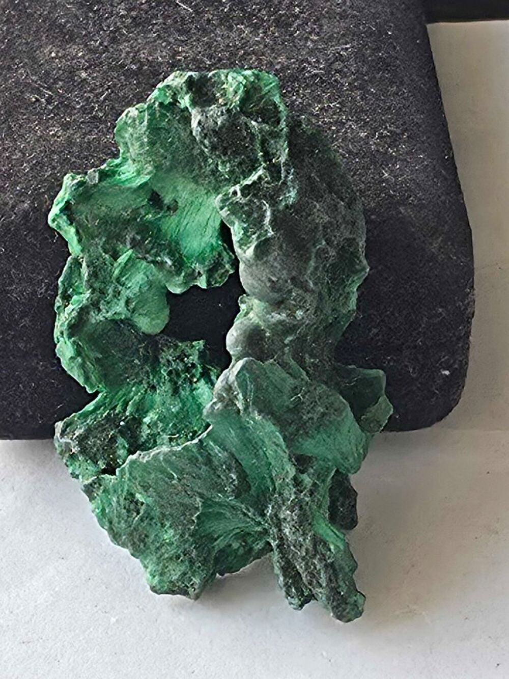 Malachite Fibreuse Stalactitique du Katanga-Pierre Naturelle 20g 