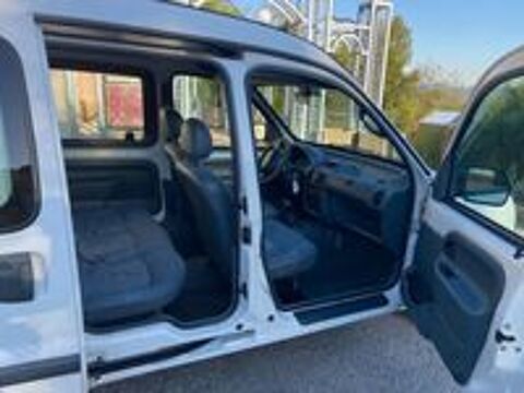 Kangoo 1.2 ESS 1999 occasion 83440 Tourrettes