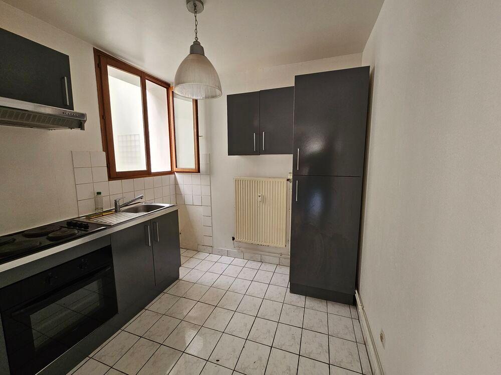 Location Appartement F3 NANCY CENTRE CUISINE EQUIPEE CHAUFFAGE COMPRIS Nancy