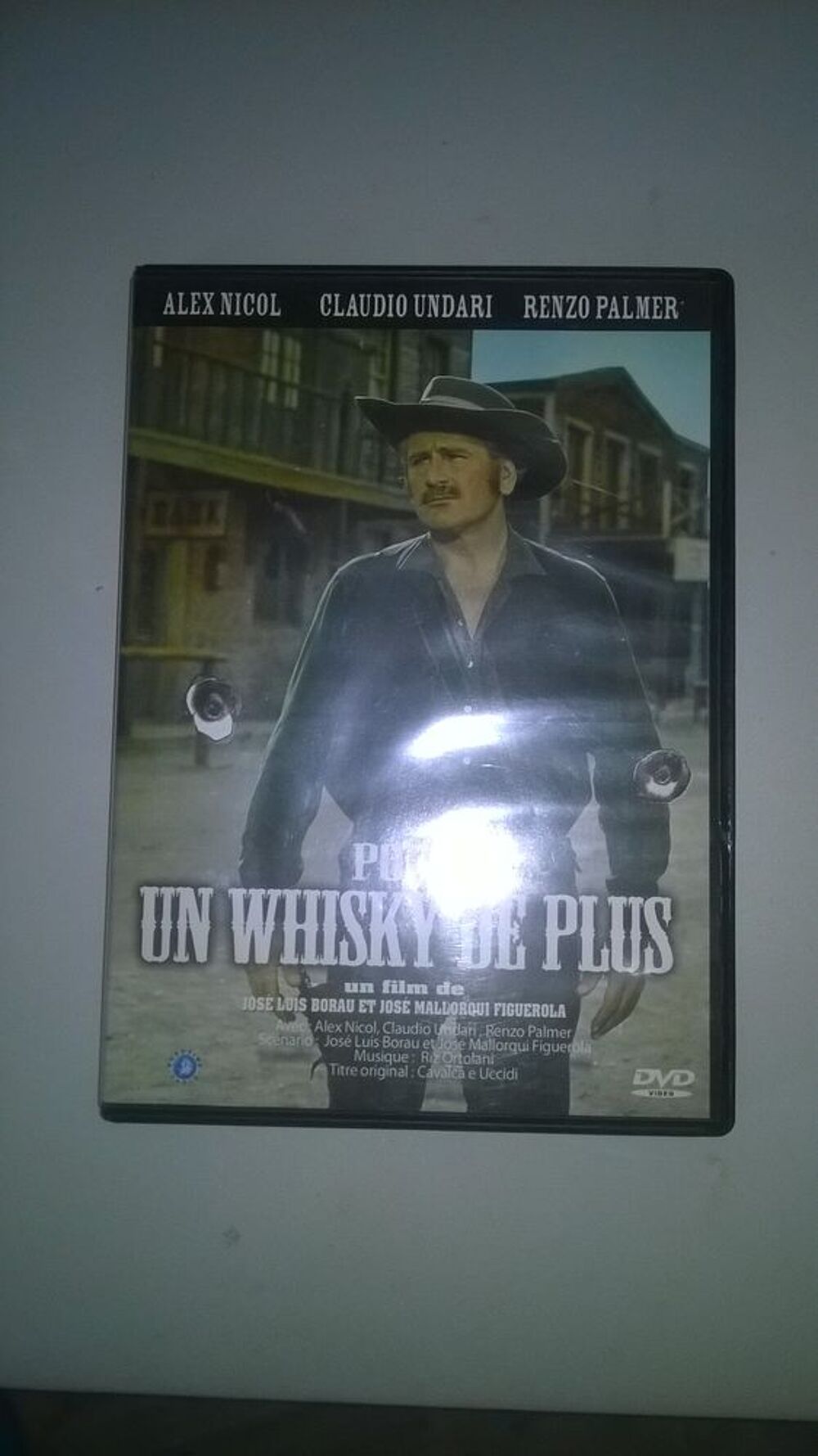 DVD Pour un Whisky de plus
2002
Excellent etat
DVD et blu-ray