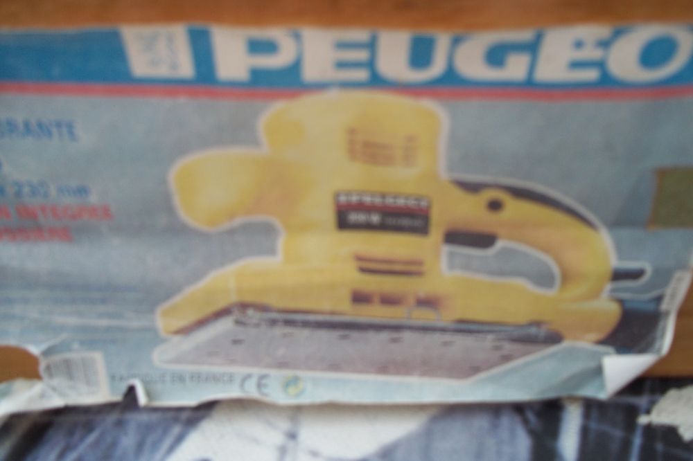 Ponceuse PEUGEOT Bricolage