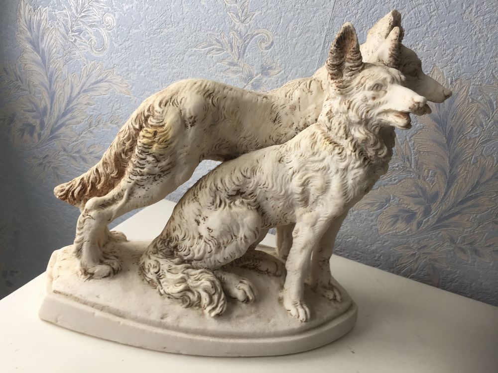statue de 2 chiens Décoration