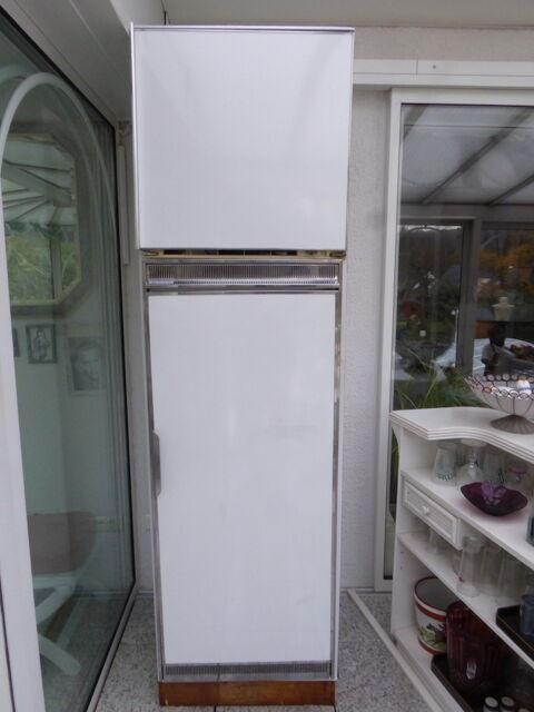 R�frig�rateur et cong�lateur encastrable avec colonne 199 Bi�vres (91)