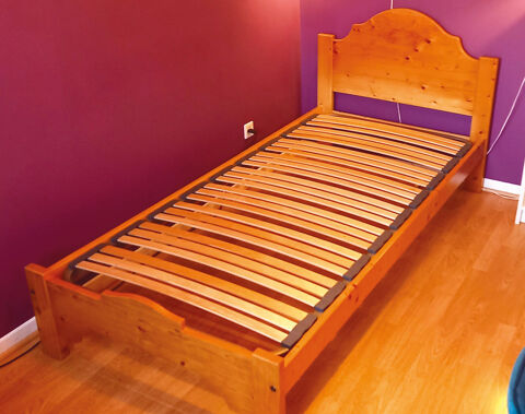 Lit en bois pin + sommier etat neuf 90x190cm 50 Saint-Genis-les-Ollires (69)