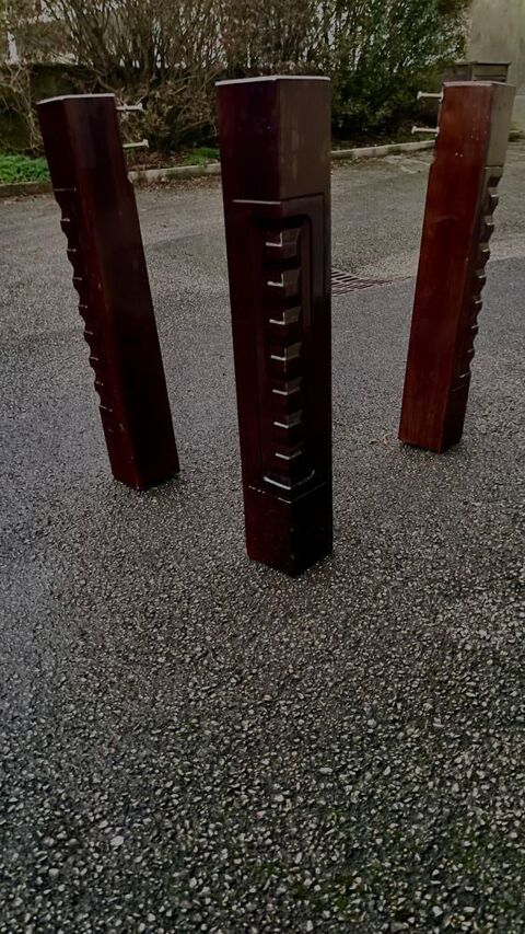 Table + 4 chaises 600 Pontarlier (25)