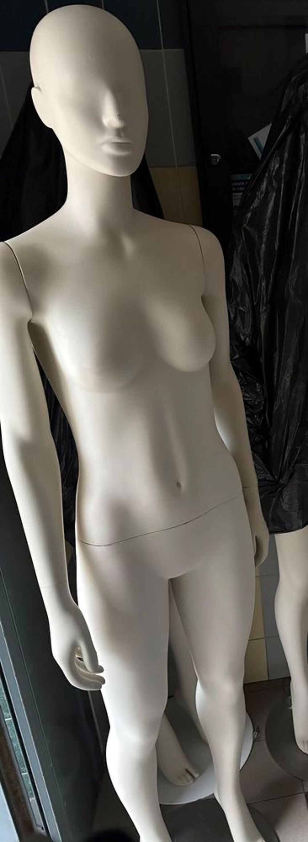 Mannequin femme Vêtements