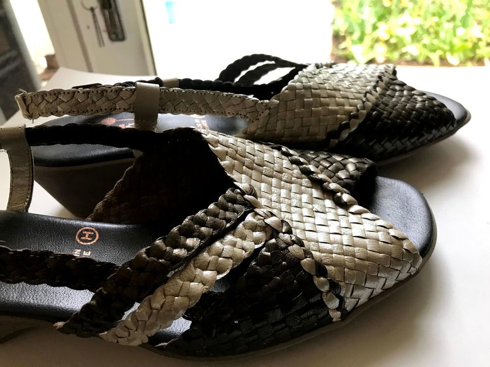 Chaussure confort cuir tr&eacute;ss&eacute; Chaussures