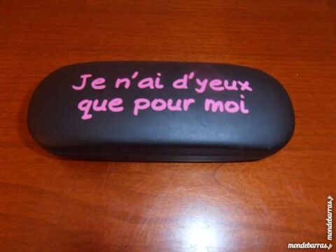 Etui � lunettes humoristique (27) 3 Tours (37)