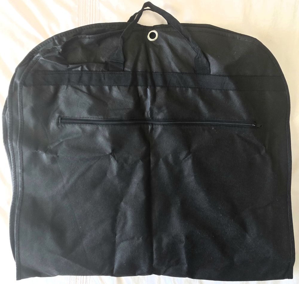 Housse &agrave; v&ecirc;tements de voyage: NEUVE Maroquinerie