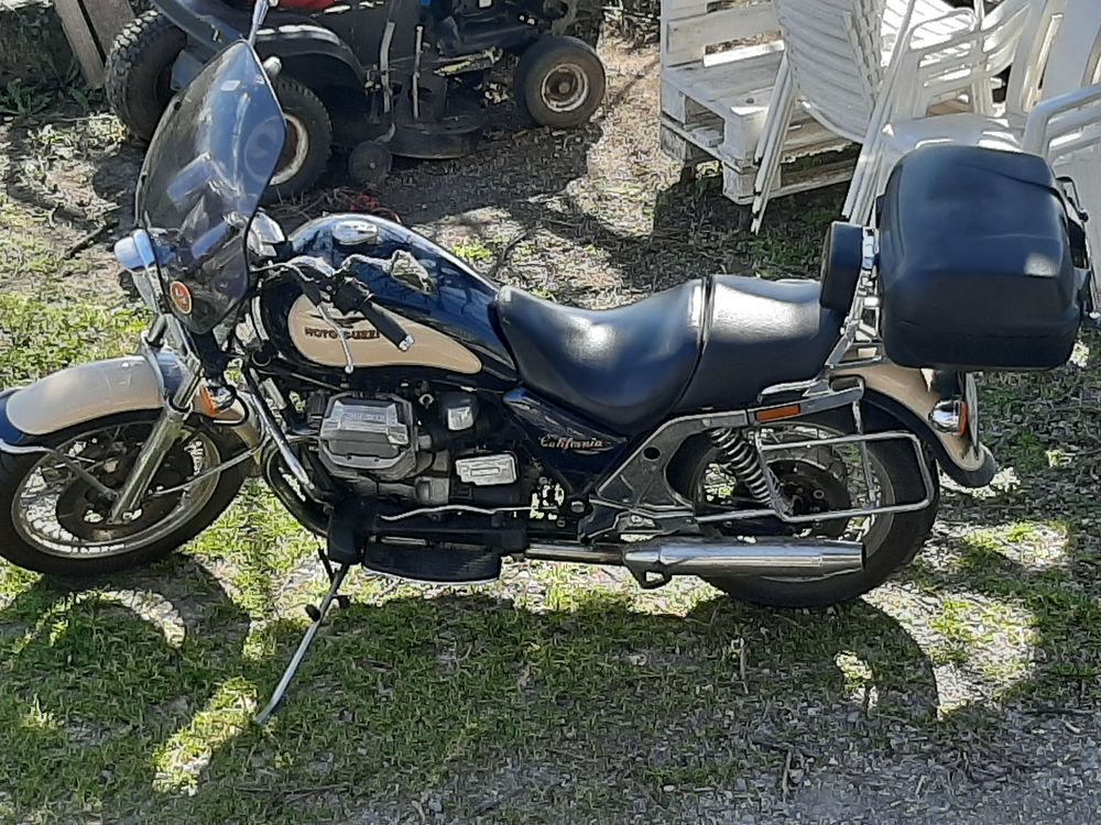 MOTO GUZZI 1996 occasion 74250 Fillinges