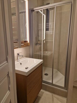  Appartement à louer 3 pièces 66 m²