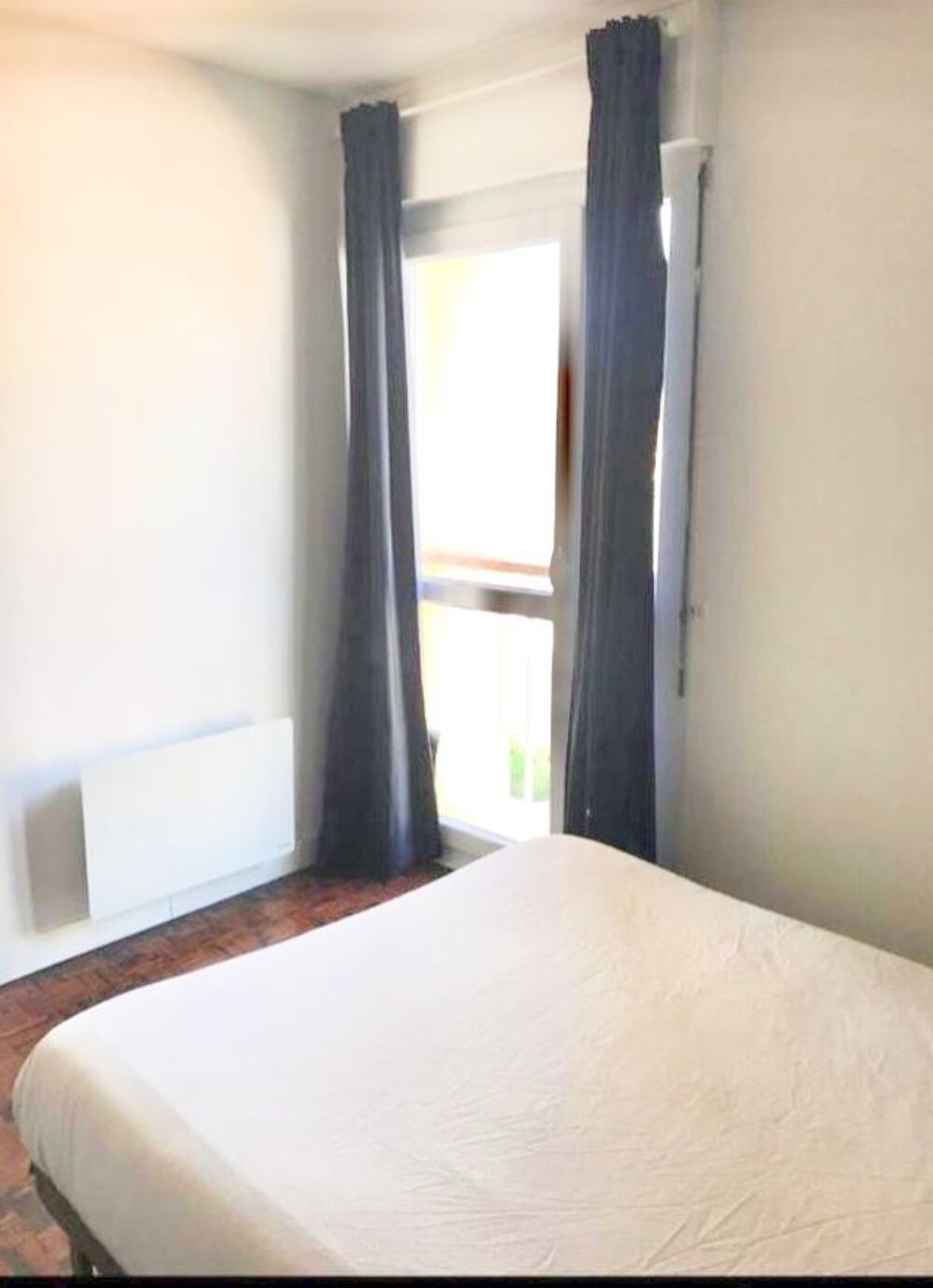 Location Appartement Superbe T2  meublé asc. parking ,climatisé, coeur Aix  46 m2 Aix-en-provence
